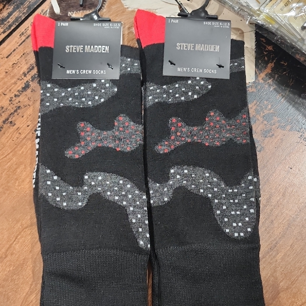 Men’s Steve Madden Novelty Socks Set Of 2 Pairs NWT